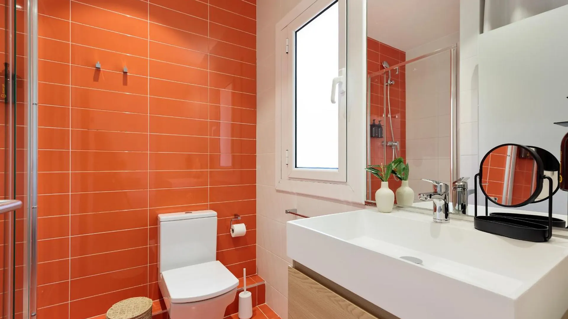 Ferienwohnung Ola Living Santa Anna Barcelona Apartment