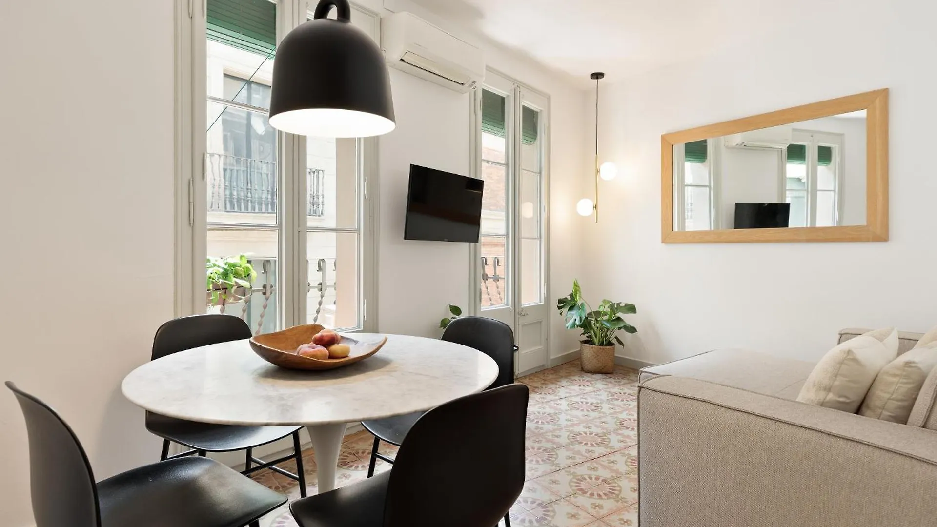 Ferienwohnung Ola Living Santa Anna Barcelona